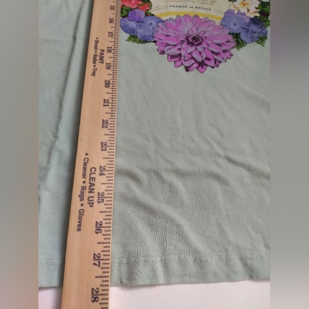 Modelo Women's Mint Green Floral Logo Tee Size Large New With Tags - Picture 4 of 6